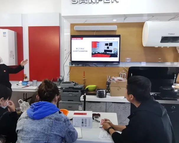 帥豐集成灶四月美食培訓(xùn)活動(dòng) 賦能終端銷售新動(dòng)能 帥豐集成灶四月美食培訓(xùn)活動(dòng) 賦能終端銷售新動(dòng)能