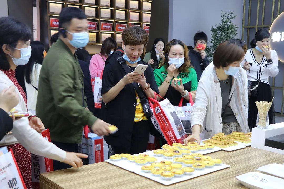 集成十大品牌帥豐電器聯(lián)合建設(shè)銀行開展建行家裝節(jié)活動