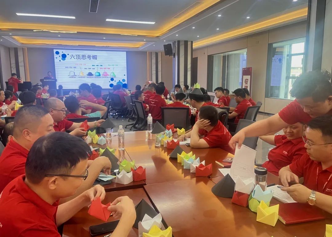 賦能終端，決勝未來，營(yíng)銷中心第二季度培訓(xùn)會(huì)圓滿舉行！