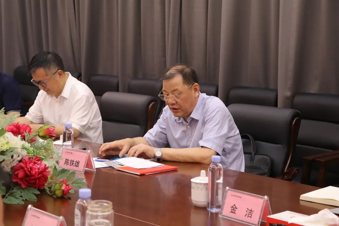 省政協(xié)領(lǐng)導(dǎo)蒞臨帥豐電器，高度肯定帥豐集成灶高質(zhì)量發(fā)展