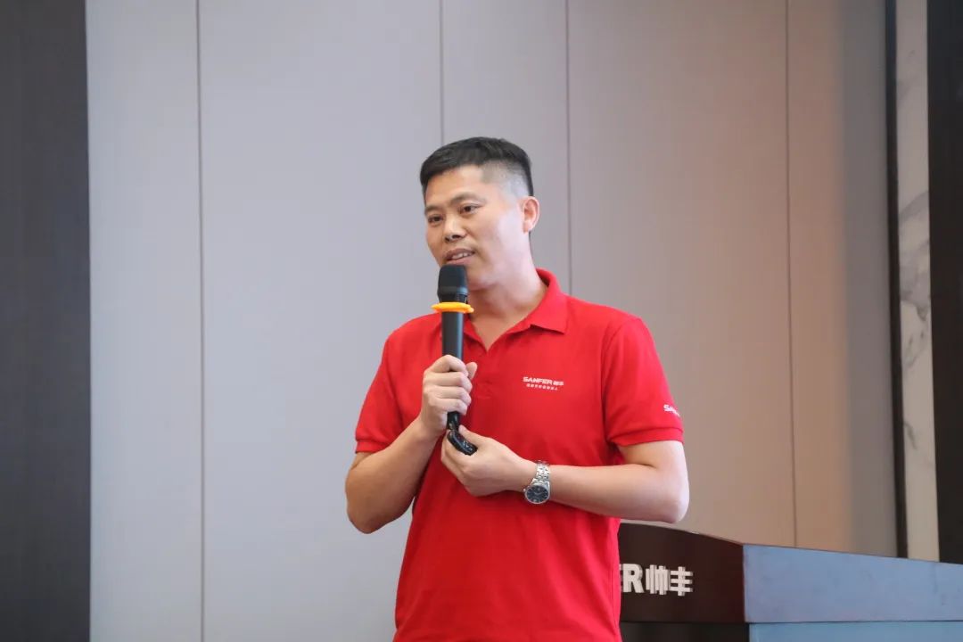 帥豐電器半年度總結(jié)會圓滿舉行，共商集成灶品牌帥豐未來發(fā)展規(guī)劃