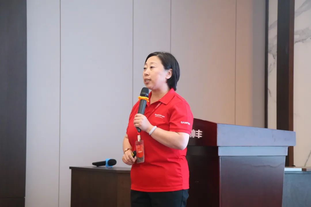 帥豐電器半年度總結(jié)會圓滿舉行，共商集成灶品牌帥豐未來發(fā)展規(guī)劃