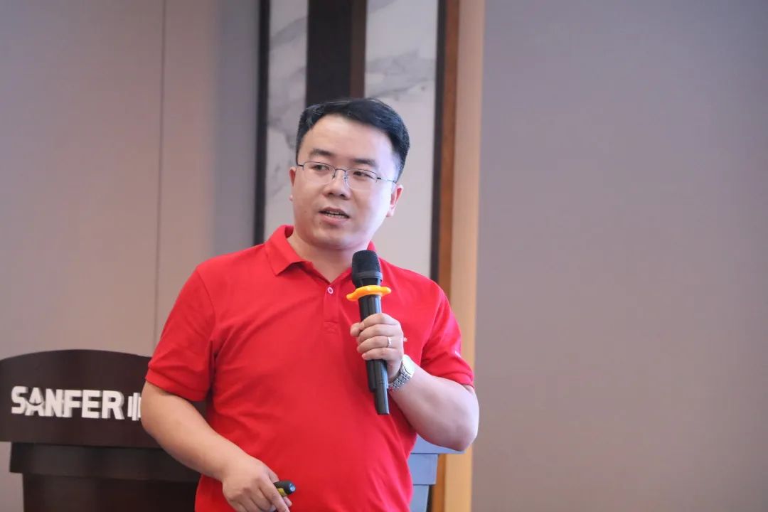 帥豐電器半年度總結(jié)會圓滿舉行，共商集成灶品牌帥豐未來發(fā)展規(guī)劃