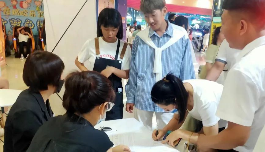 集成灶品牌帥豐電器為回饋老客戶，免費(fèi)觀影活動(dòng)火熱進(jìn)行中…