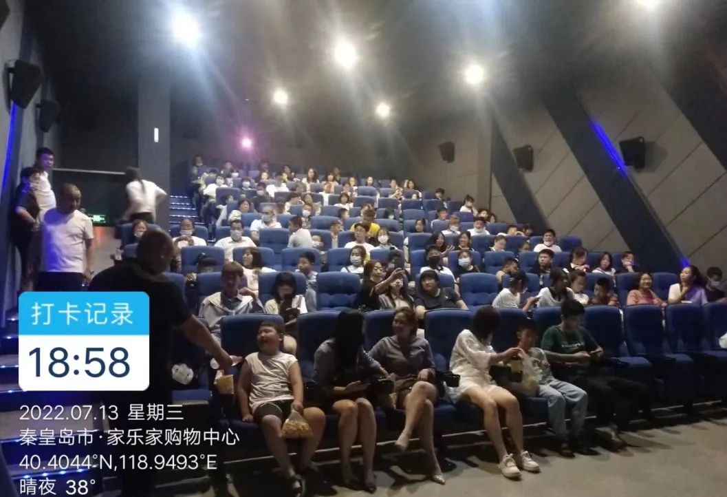 集成灶品牌帥豐電器為回饋老客戶，免費(fèi)觀影活動(dòng)火熱進(jìn)行中…