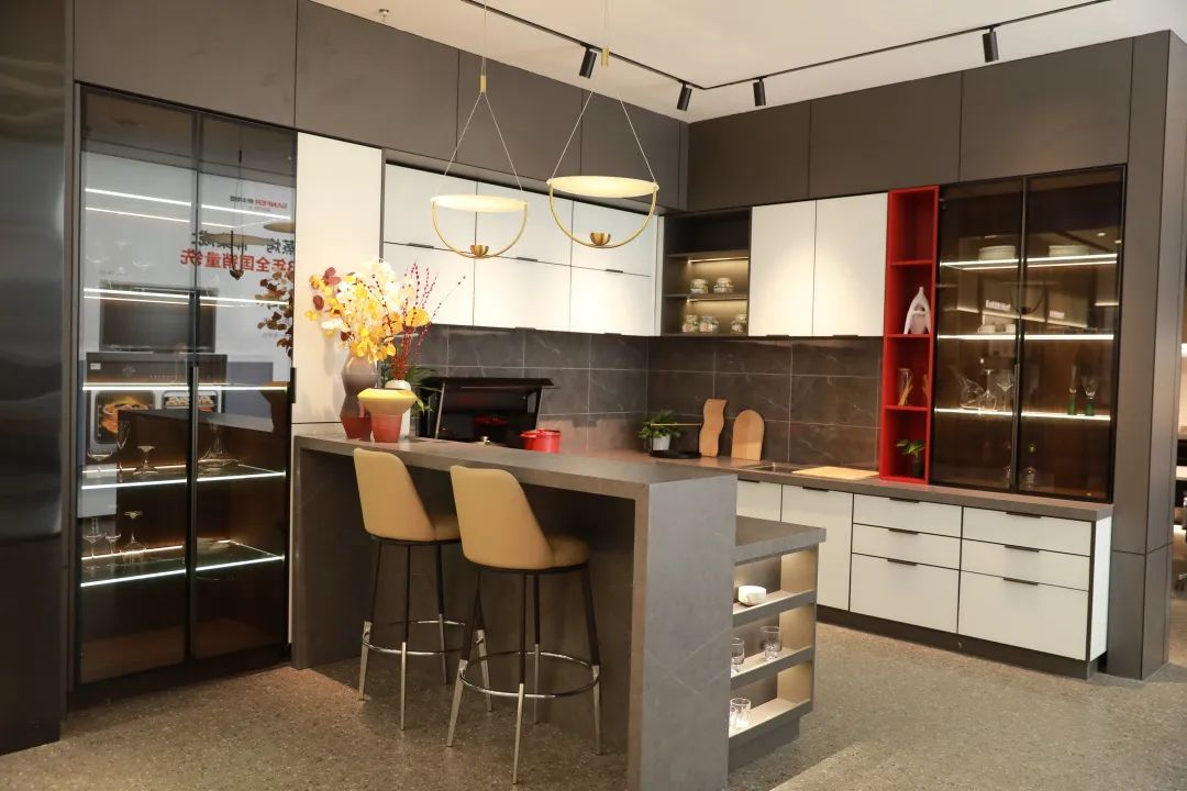 換新升級，帥豐集成灶全新五代店終端形象首批落地