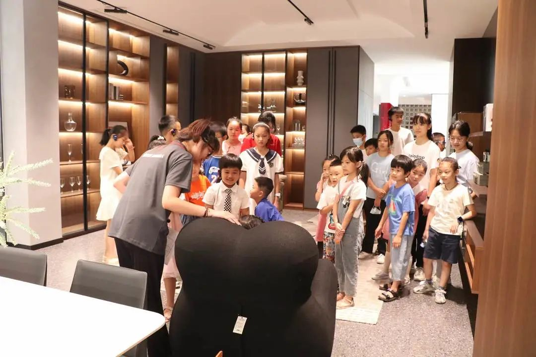 集成灶品牌帥豐電器助力小小美食家化身“廚師”大顯身手 集成灶品牌帥豐電器助力小小美食家化身“廚師”大顯身手