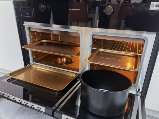 集成灶品牌哪個好？細(xì)數(shù)帥豐X1蒸烤同步集成灶3大亮點，做飯也能很簡單