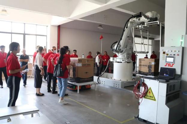 集成灶品牌帥豐電器“登頂計劃”加盟合作峰會圓滿成功！