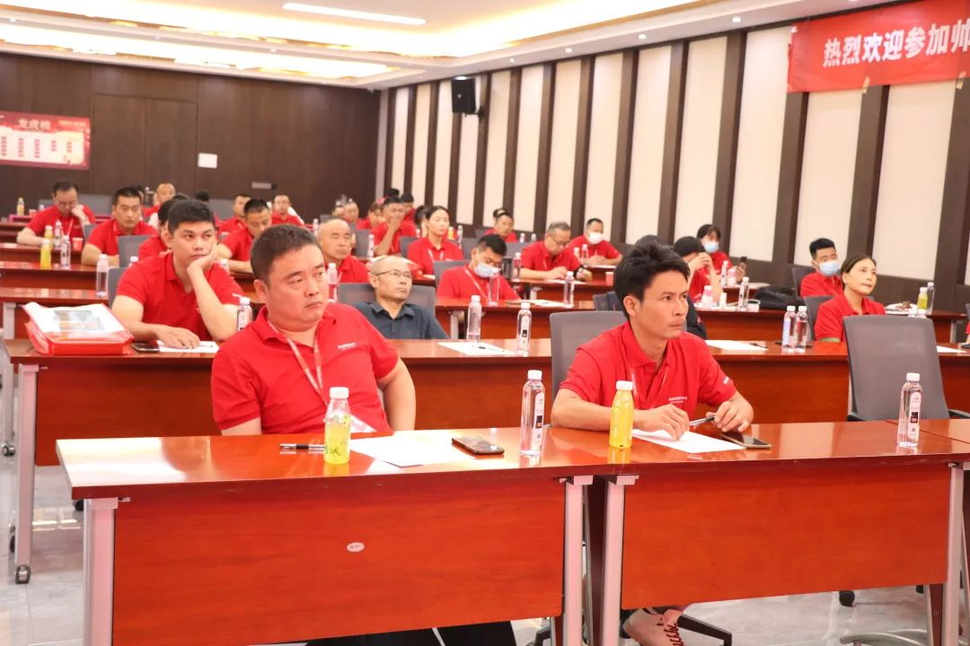 集成灶品牌帥豐電器“登頂計劃”加盟合作峰會圓滿成功！