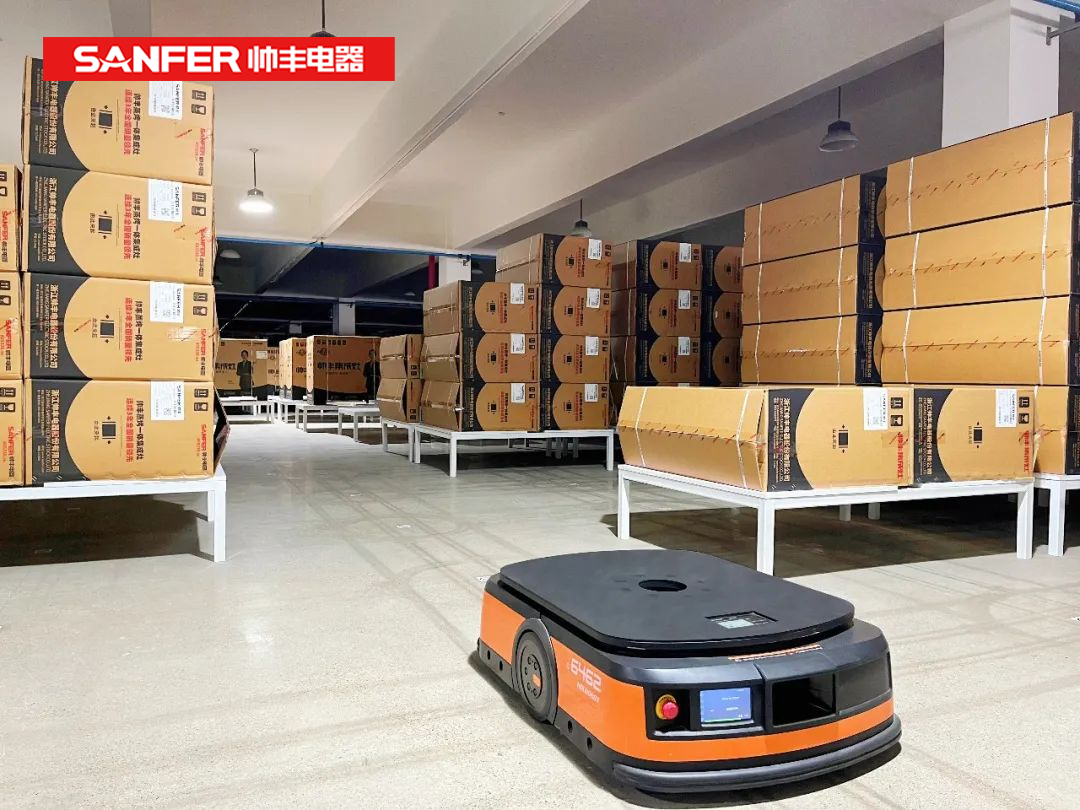 萬臺(tái)的倉儲(chǔ)空間來得及發(fā)貨嗎？別急！帥豐有AGV智能搬運(yùn)車