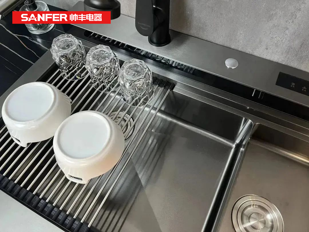 帥豐洗碗機(jī)集成水槽，給父母溫暖的陪伴！