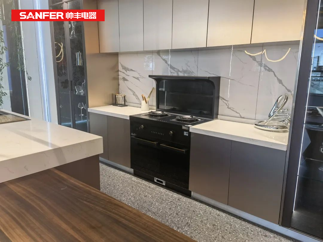 想要做一個(gè)無(wú)“油”無(wú)慮的人？集成灶讓你直呼「真香」！