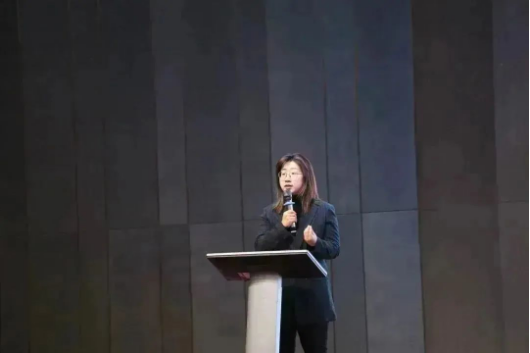 “兔”飛猛進(jìn) 只爭(zhēng)朝夕，大國(guó)品牌帥豐電器2023新年動(dòng)員大會(huì)順利召開