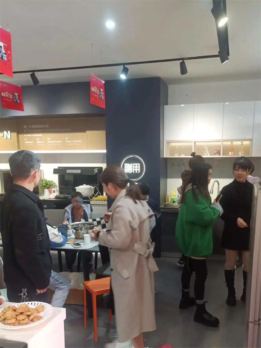 集成灶品牌帥豐為加盟商持續(xù)賦能，贏戰(zhàn)終端市場！