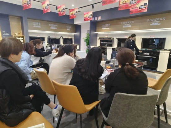 帥豐為集成灶加盟商持續(xù)賦能，助力渠道高速增長(zhǎng)！