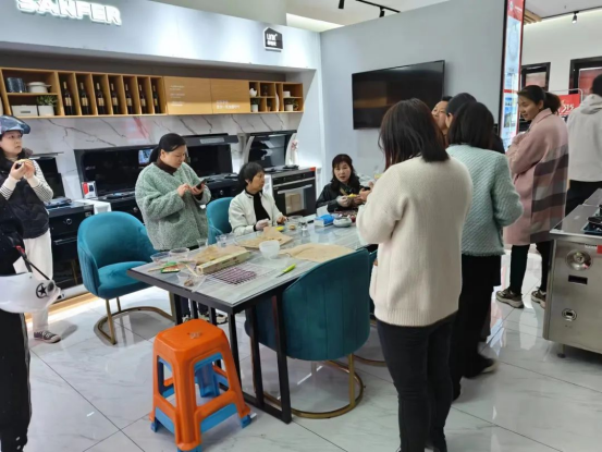 帥豐為集成灶加盟商持續(xù)賦能，助力渠道高速增長(zhǎng)！