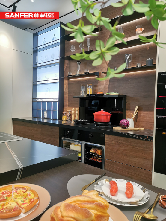 一加一大于二，集成灶+集成灶水槽重新定義廚房空間