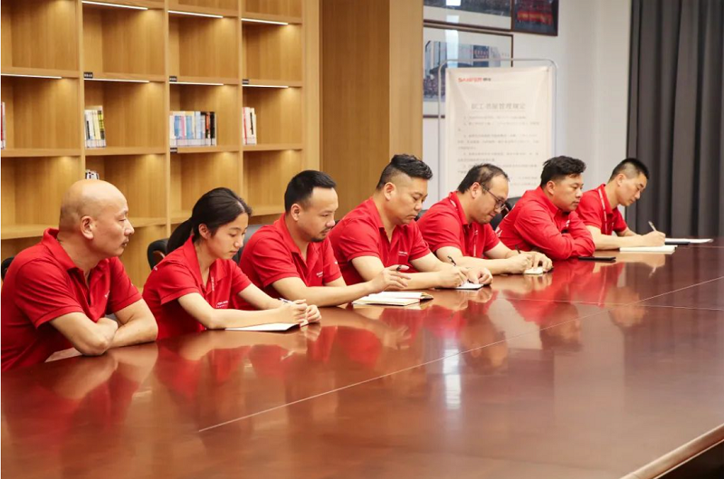 踔厲奮發(fā) 篤行不怠 | 帥豐電器開展支部黨員大會(huì)暨書記講黨課 踔厲奮發(fā) 篤行不怠 | 帥豐電器開展支部黨員大會(huì)暨書記講黨課