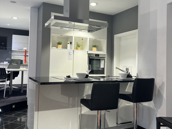 與國際先進理念接軌，全力打造一站式高端全屋定制