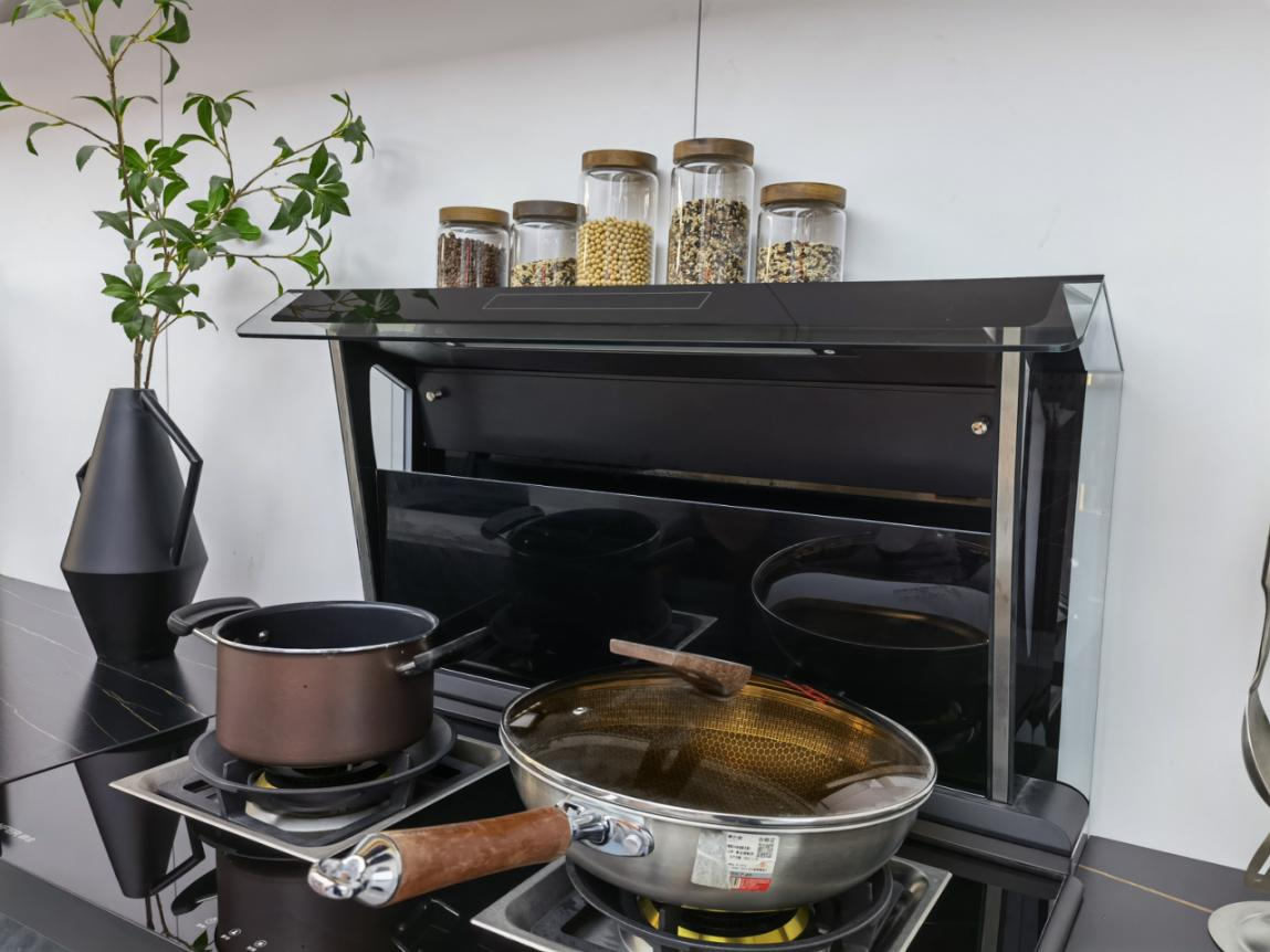 集成灶還是分體灶，我們應(yīng)該怎樣選擇？