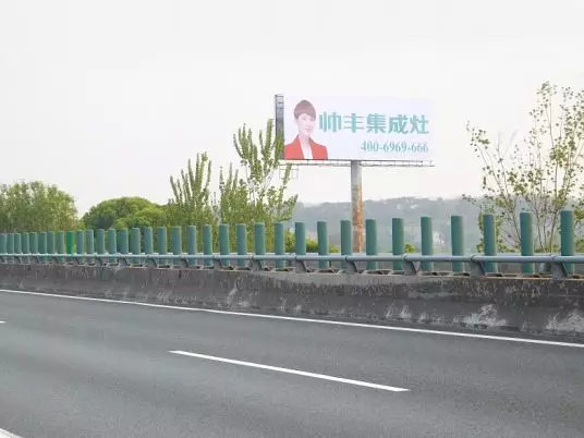 湖北新畫面全面上刊，近300塊廣告牌陸續(xù)閃耀全國！