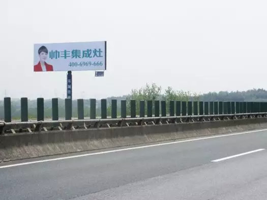 湖北新畫面全面上刊，近300塊廣告牌陸續(xù)閃耀全國！