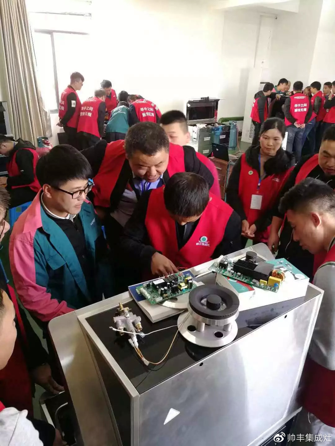 又一榮譽(yù)！帥豐獲售后服務(wù)五星級(jí)認(rèn)證證書