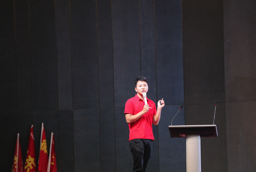 賦能現(xiàn)在，沖刺未來|帥豐電器2021營銷中心年中復(fù)盤會(huì)暨總裁簽售活動(dòng)啟動(dòng)會(huì)圓滿舉行！