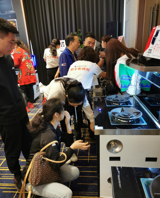 人潮鼎沸！帥豐2021新品發(fā)布暨全國推廣直購會·宜賓站圓滿收官