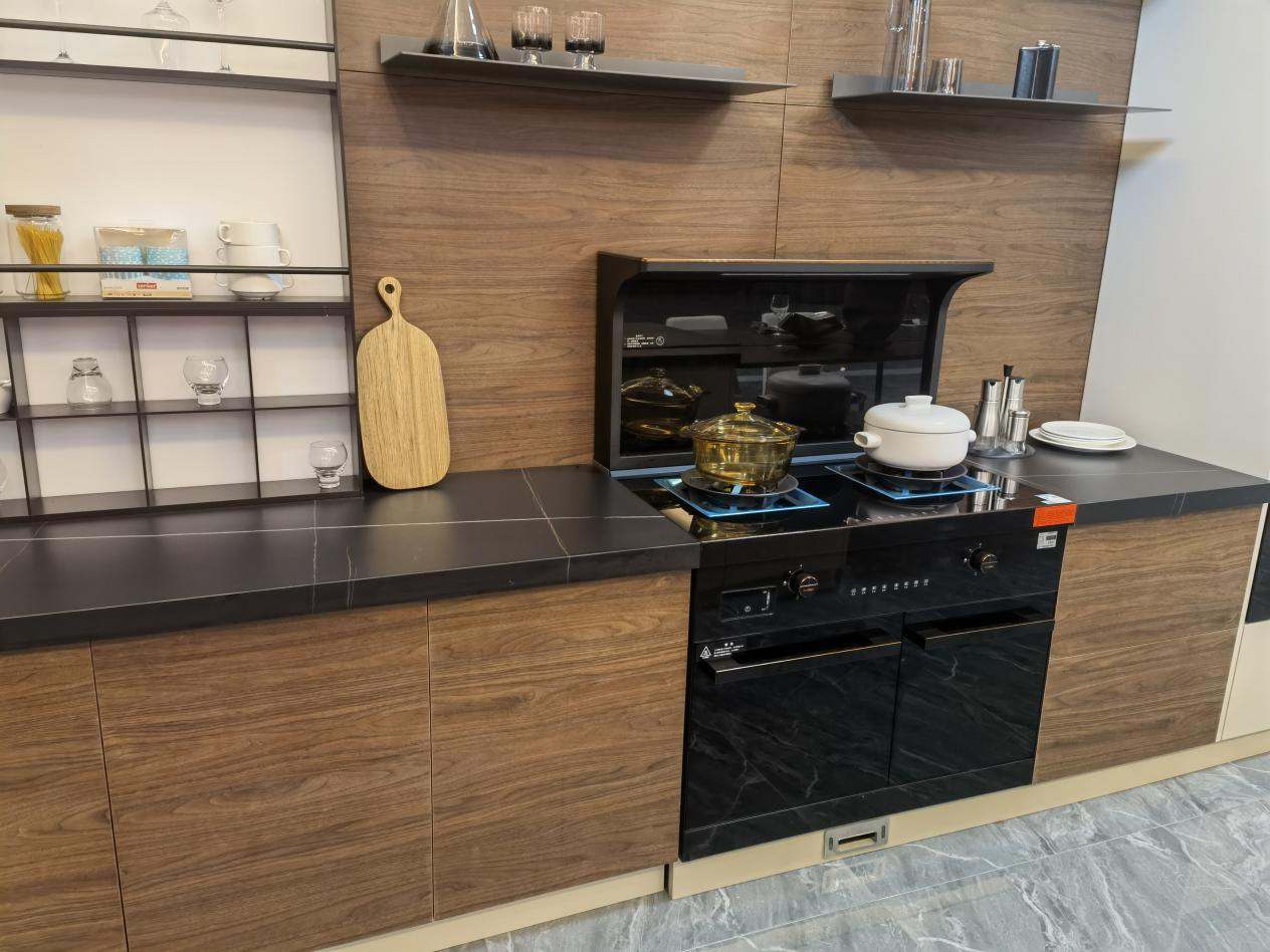 原來(lái)它也是細(xì)節(jié)“狂魔”？ 帥豐X1雙子星集成灶貼心細(xì)節(jié)彰顯品質(zhì)