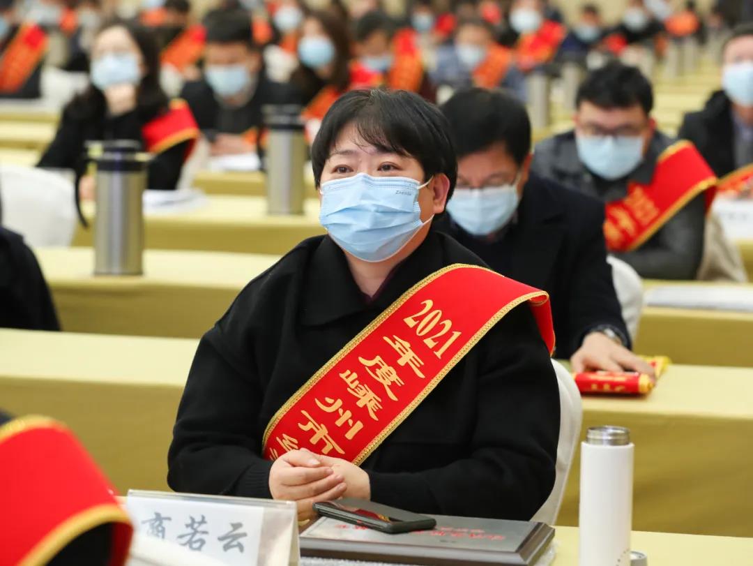 兩天連獲4項大獎，帥豐用實力“獎”話！